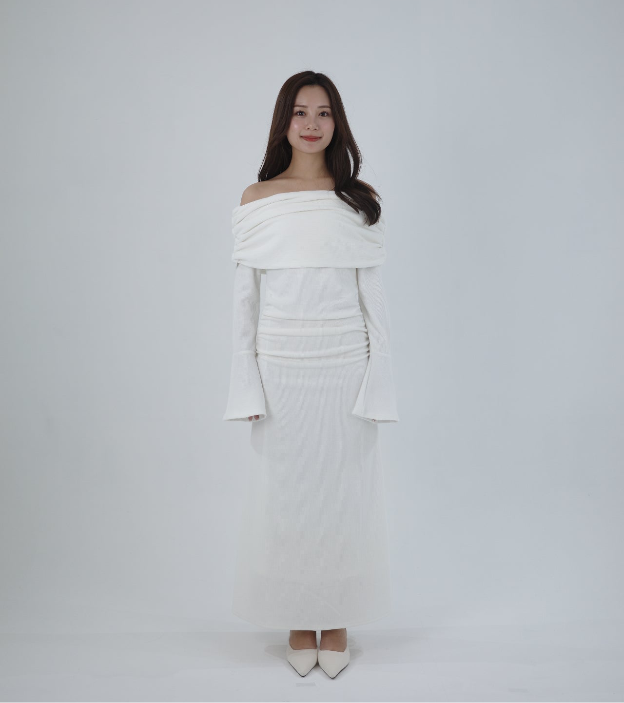 モデル身長:155cm サイズ:S カラー:white