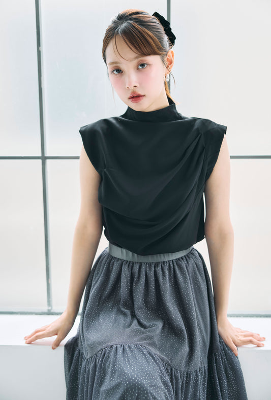 モデル身長:172cm サイズ:FREE カラー:black