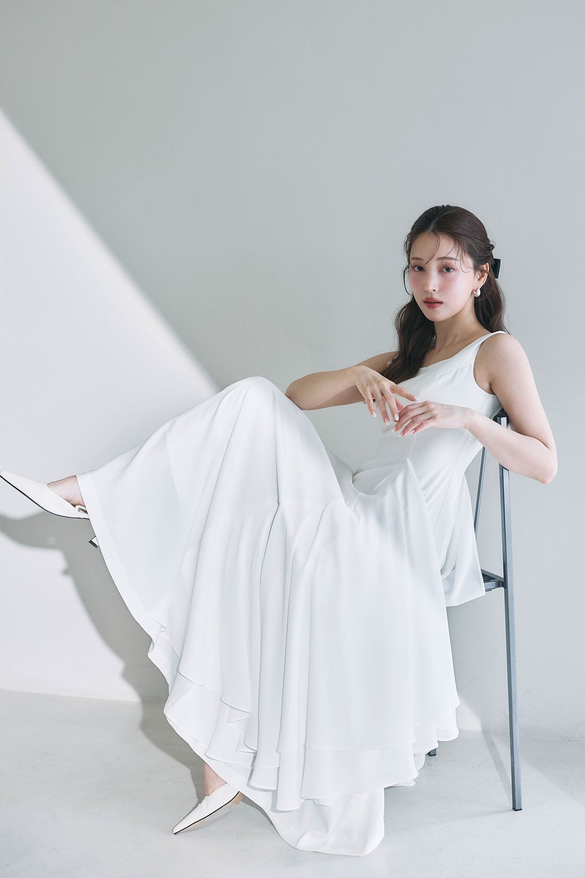 モデル身長:160cm サイズ:S カラー:オフホワイト