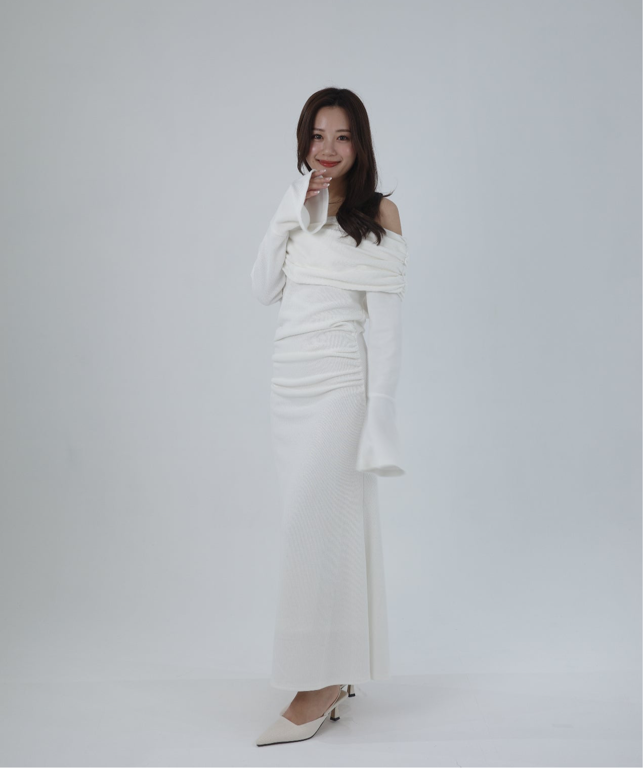 モデル身長:155cm サイズ:S カラー:white