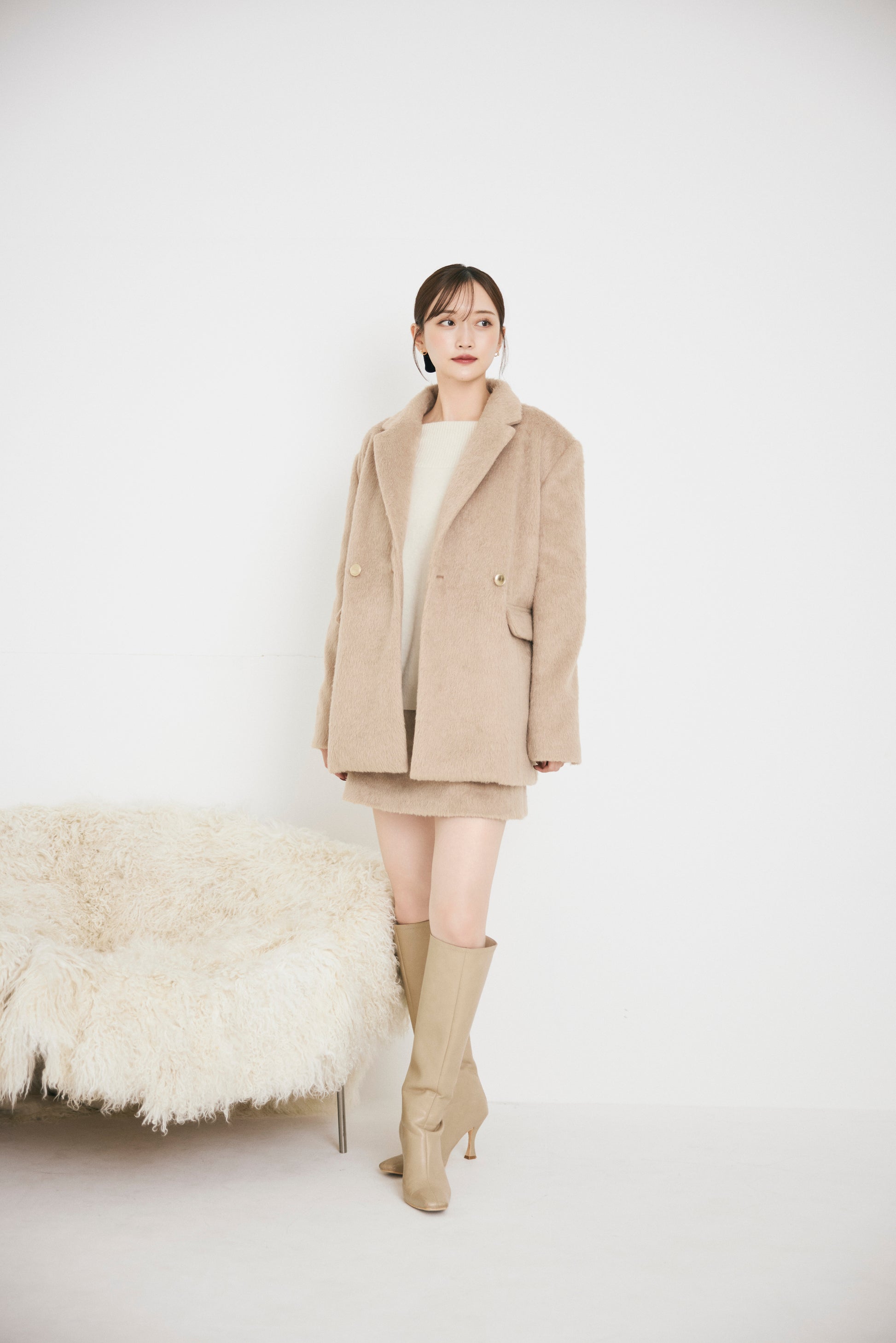 モデル身長:166cm サイズ:M カラー:beige
