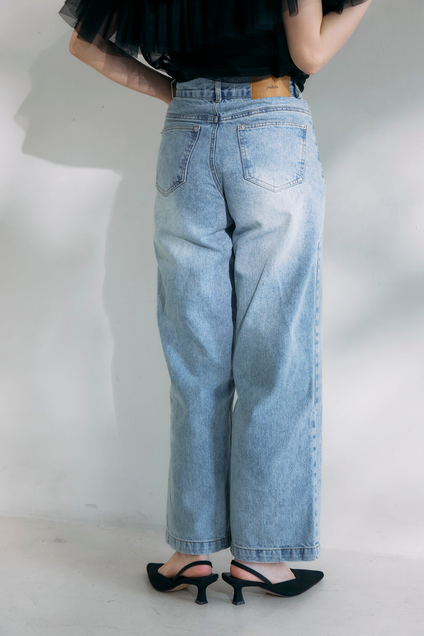 モデル身長:160cm サイズ:ST カラー:ブルー