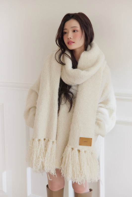モデル身長：164cm カラー：white