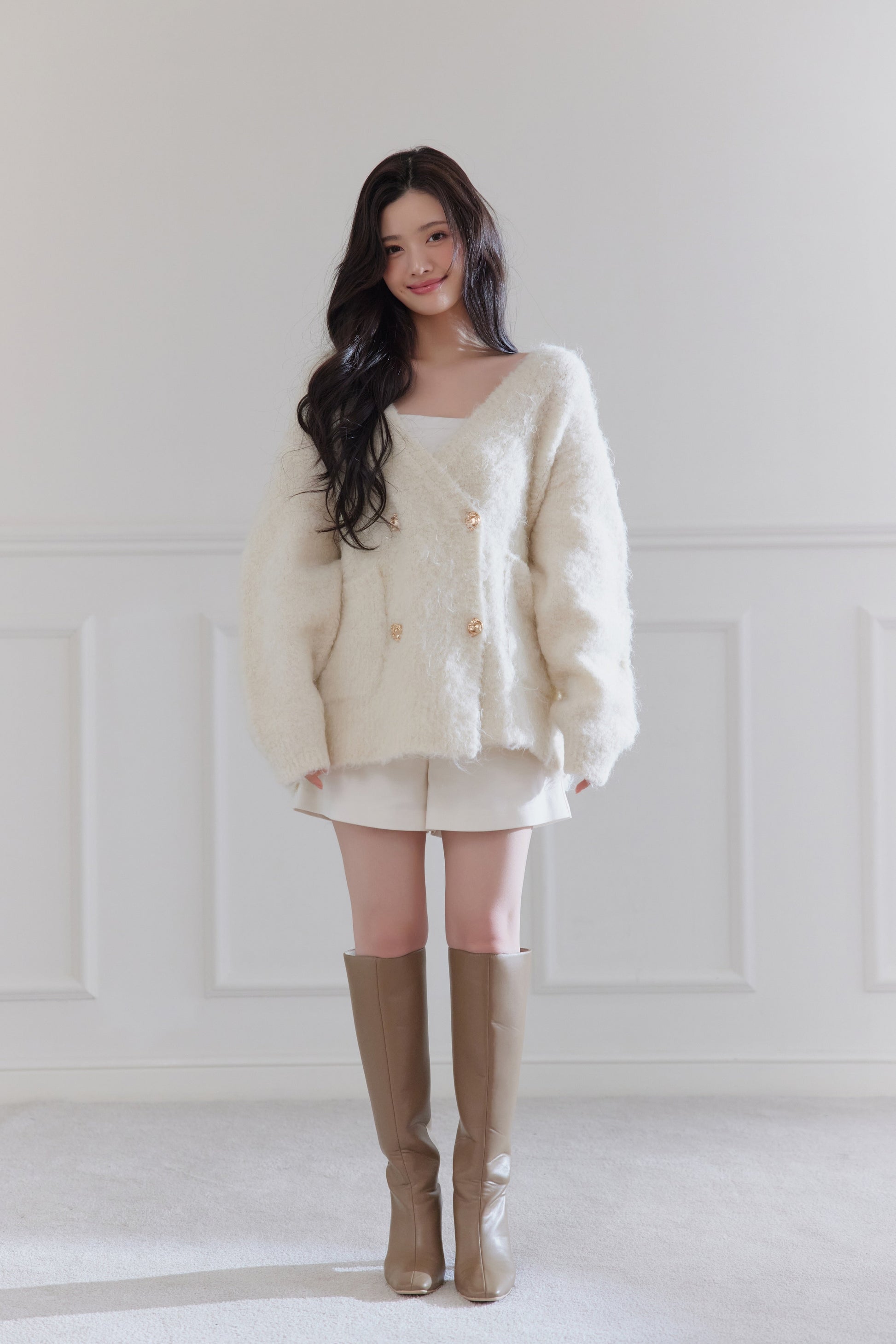 モデル身長：164cm カラー：white