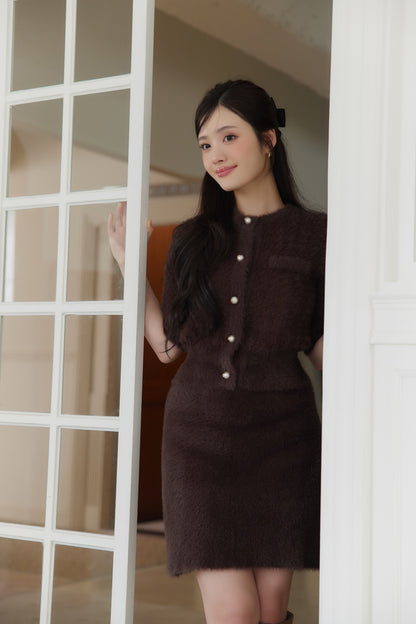 モデル身長：164cm　サイズ：FREE　カラー：brown
