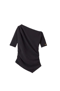 black / free