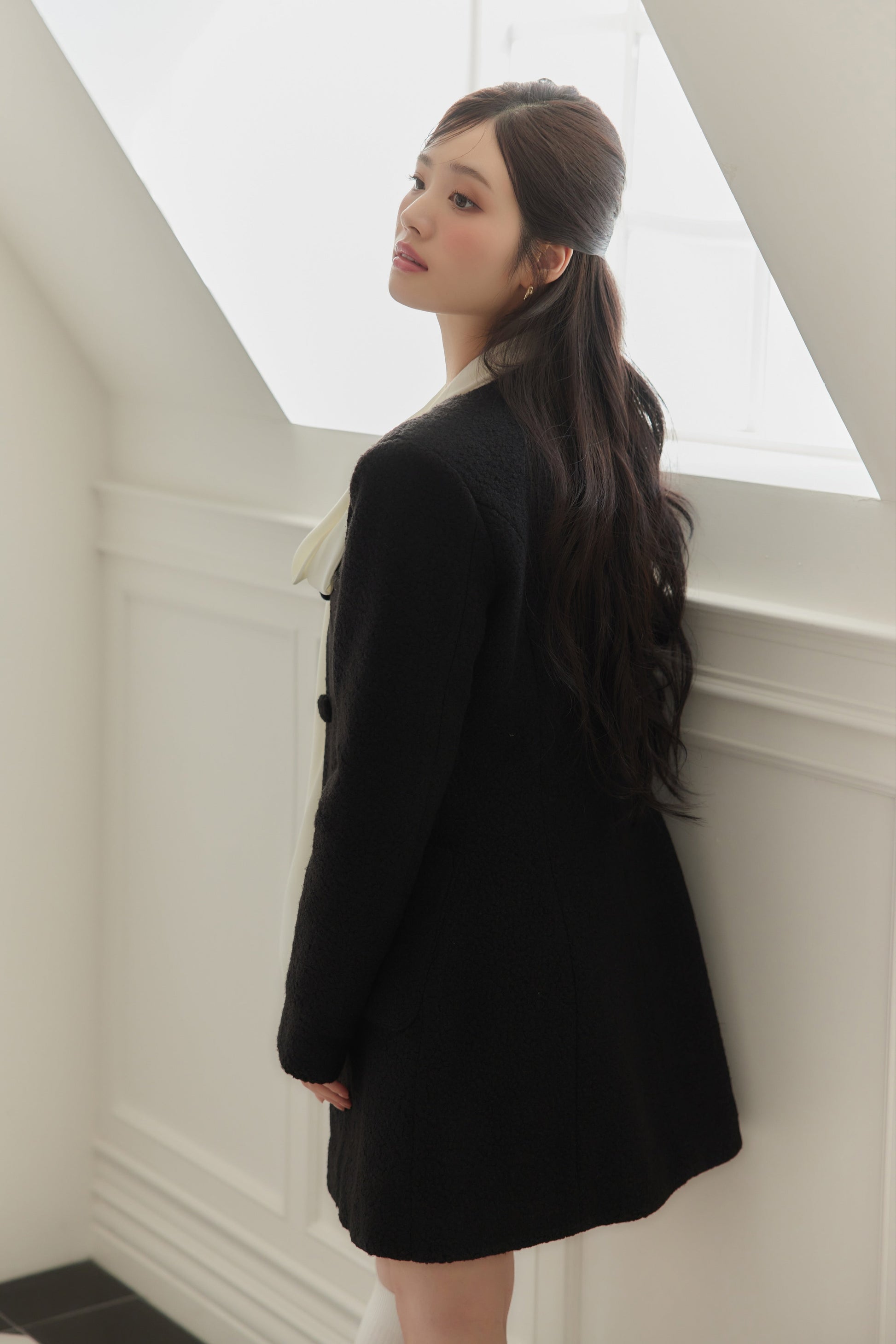 モデル身長：164cm サイズ：M カラー：black