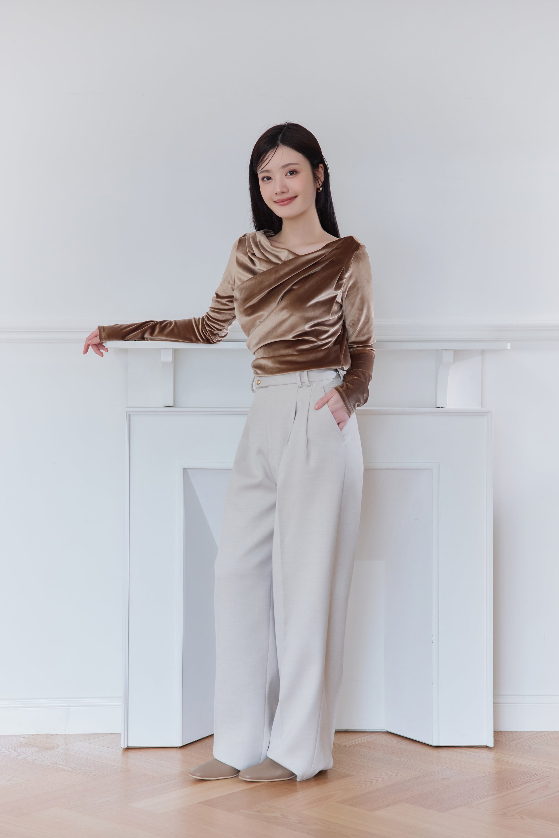 モデル身長：164cm カラー：beige