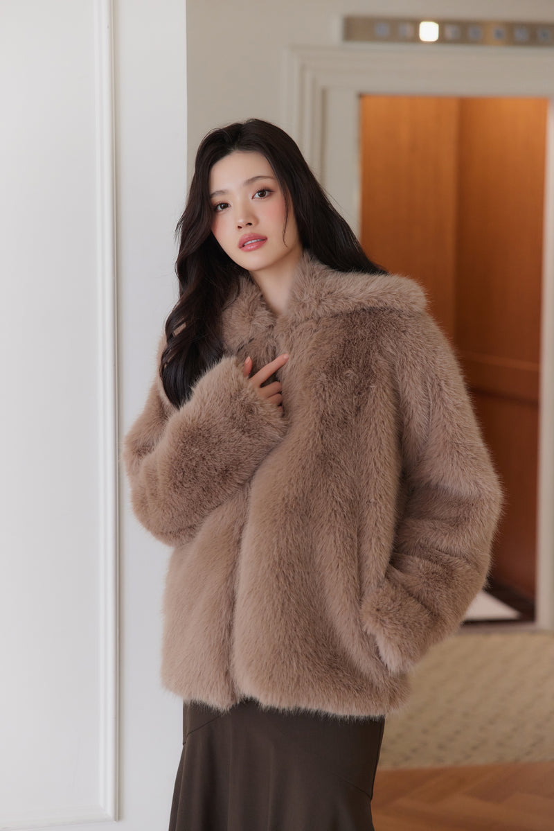 モデル身長：164cm カラー：mocha