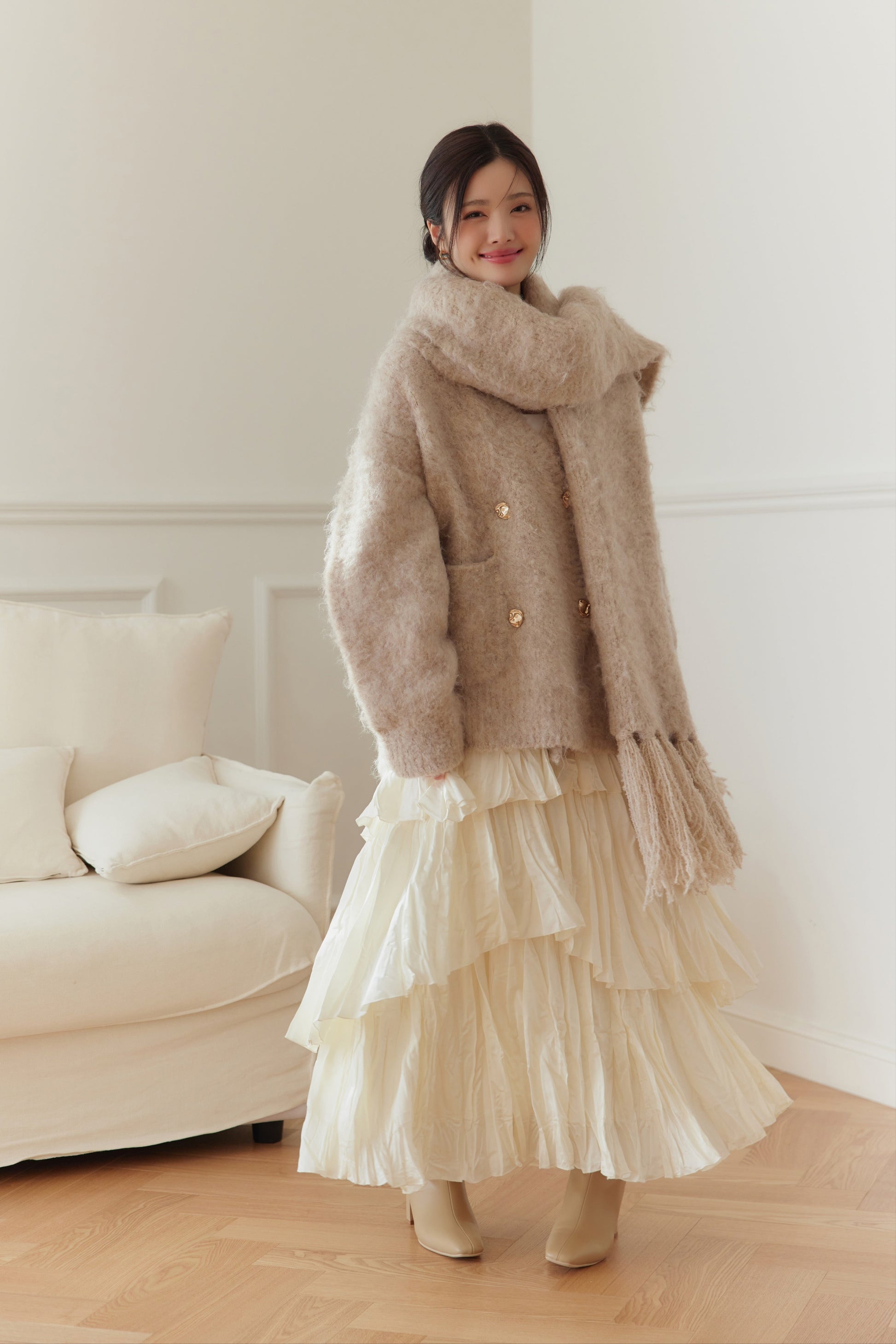 モデル身長：164cm カラー：beige