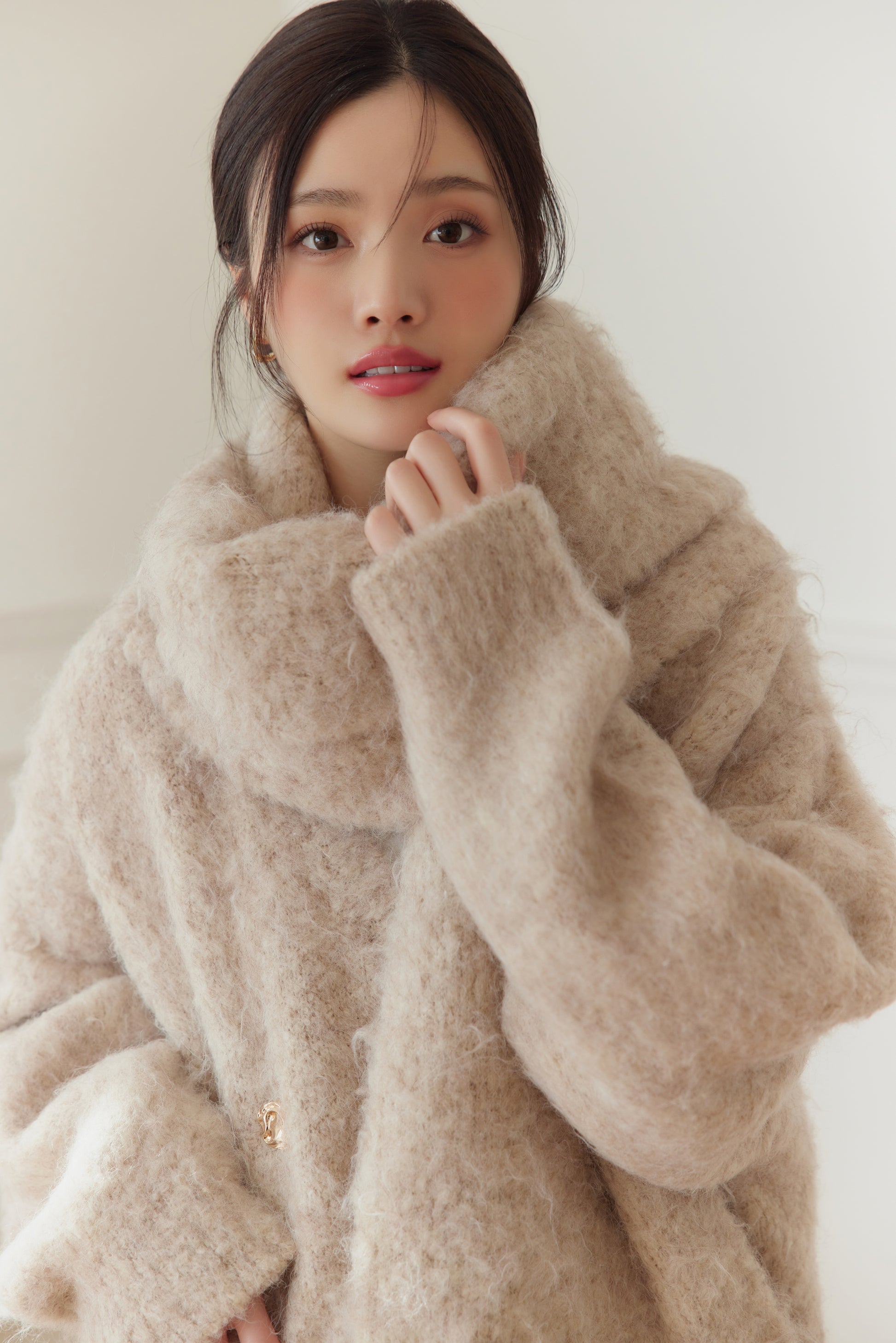 モデル身長：164cm カラー：beige