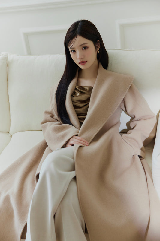 モデル身長：164cm サイズ：M カラー：beige