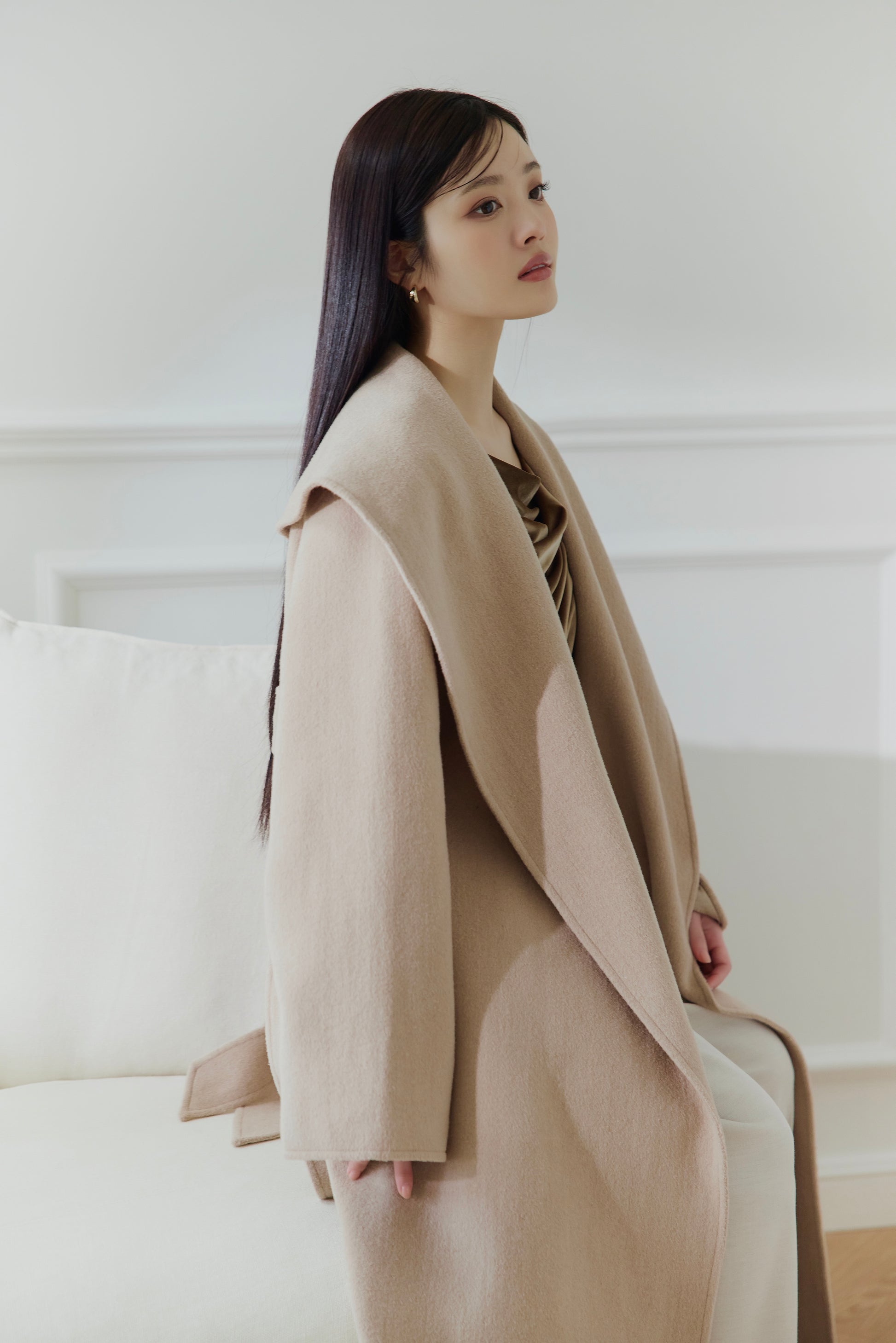 モデル身長：164cm サイズ：M カラー：beige
