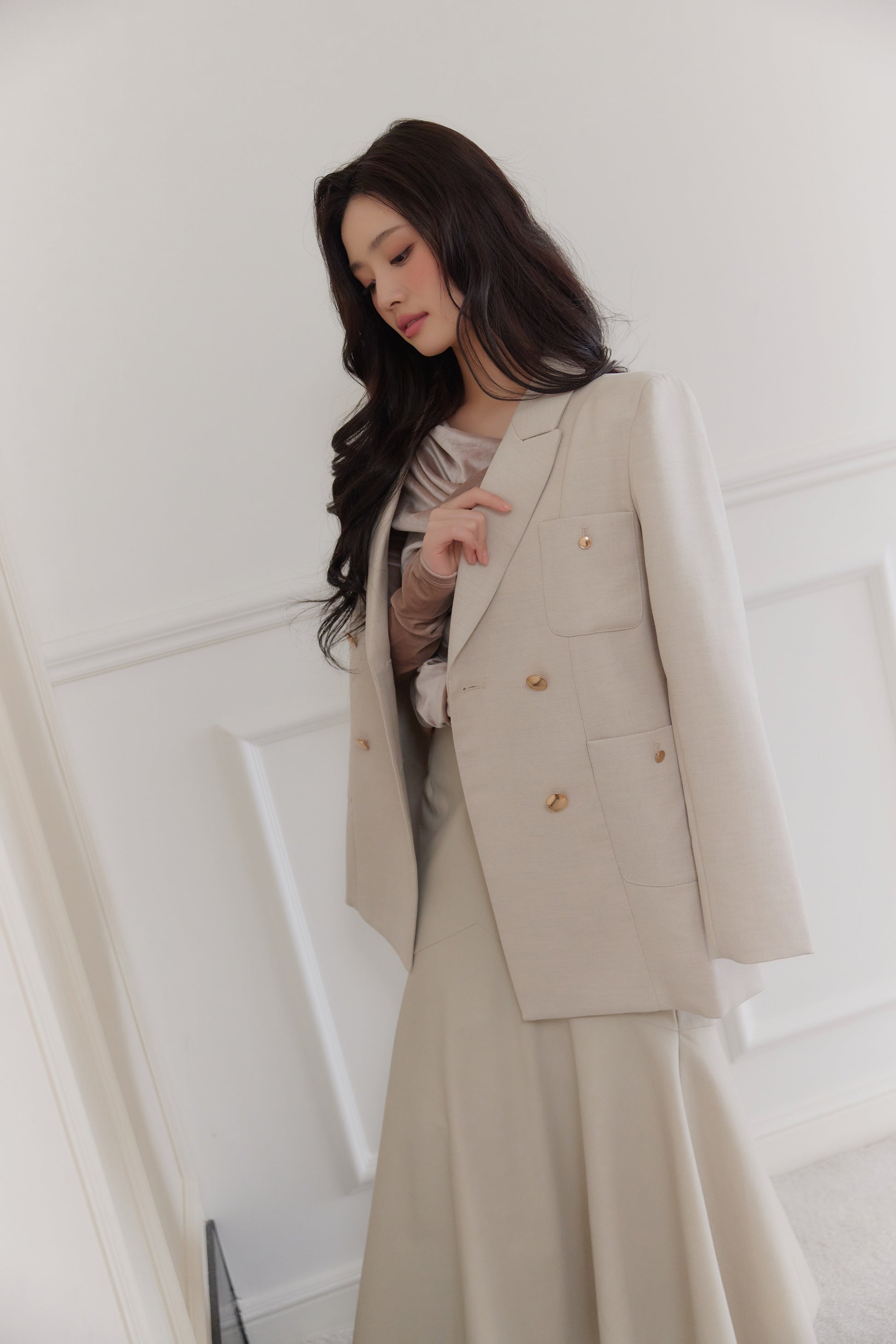 モデル身長：164cm サイズ：free  カラー：ivory