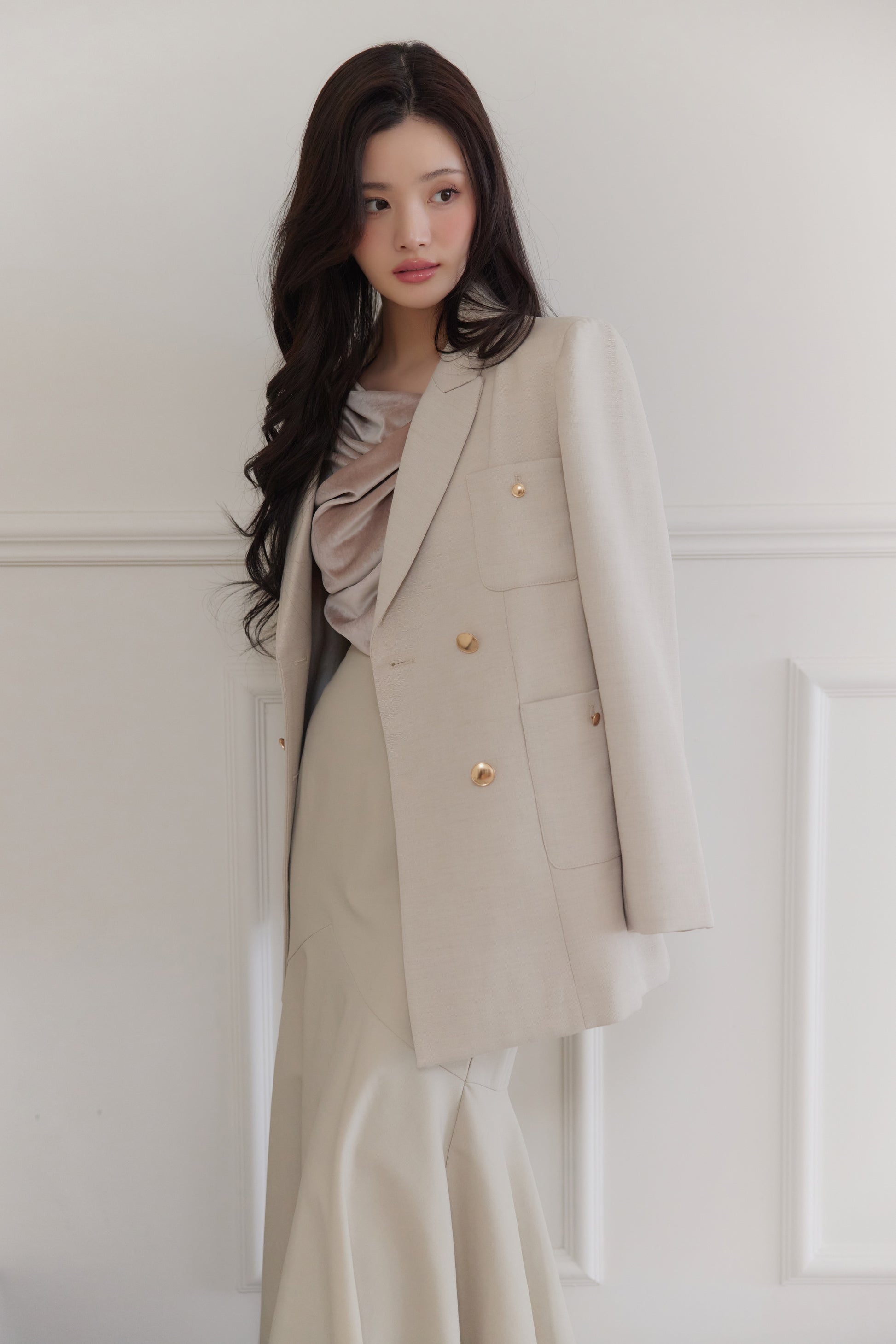 モデル身長：164cm サイズ：M カラー：beige