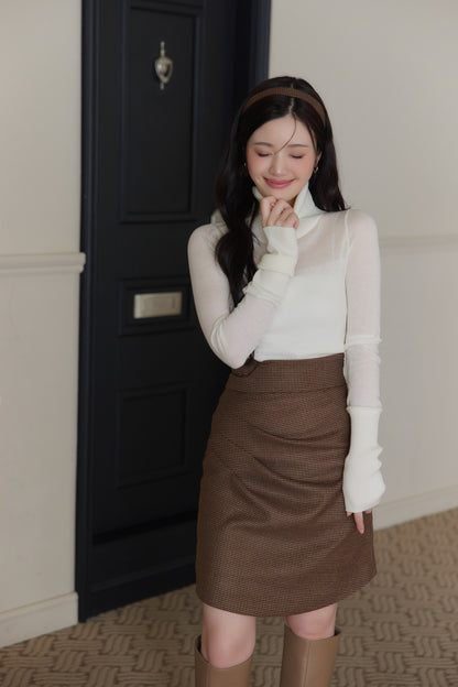 モデル身長：164cm サイズ：M カラー：モードブラウンチェック