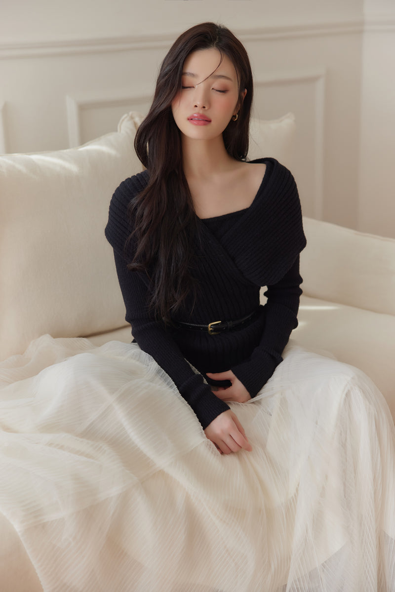 モデル身長：164cm カラー：black