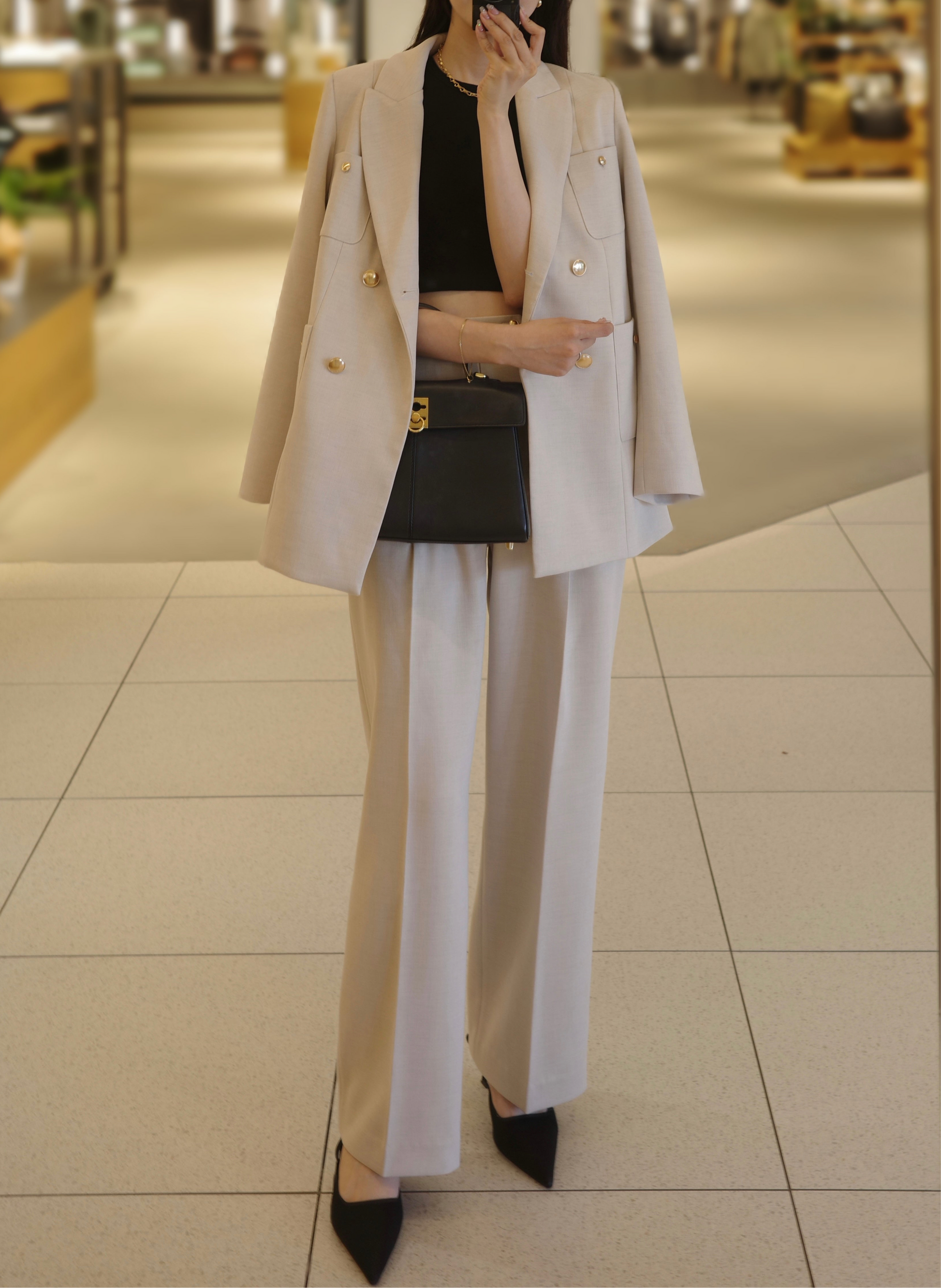 モデル身長：171cm サイズ：FREE カラー：ivory