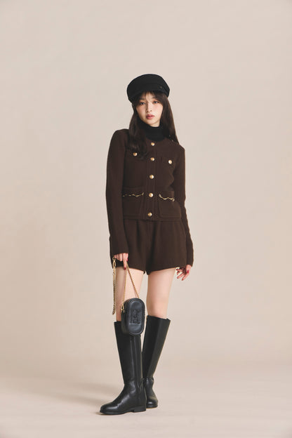 モデル身長：161cm 【トップス】カラー：brown 【ボトムス】カラー：brown 【アクセサリー】カラー：black