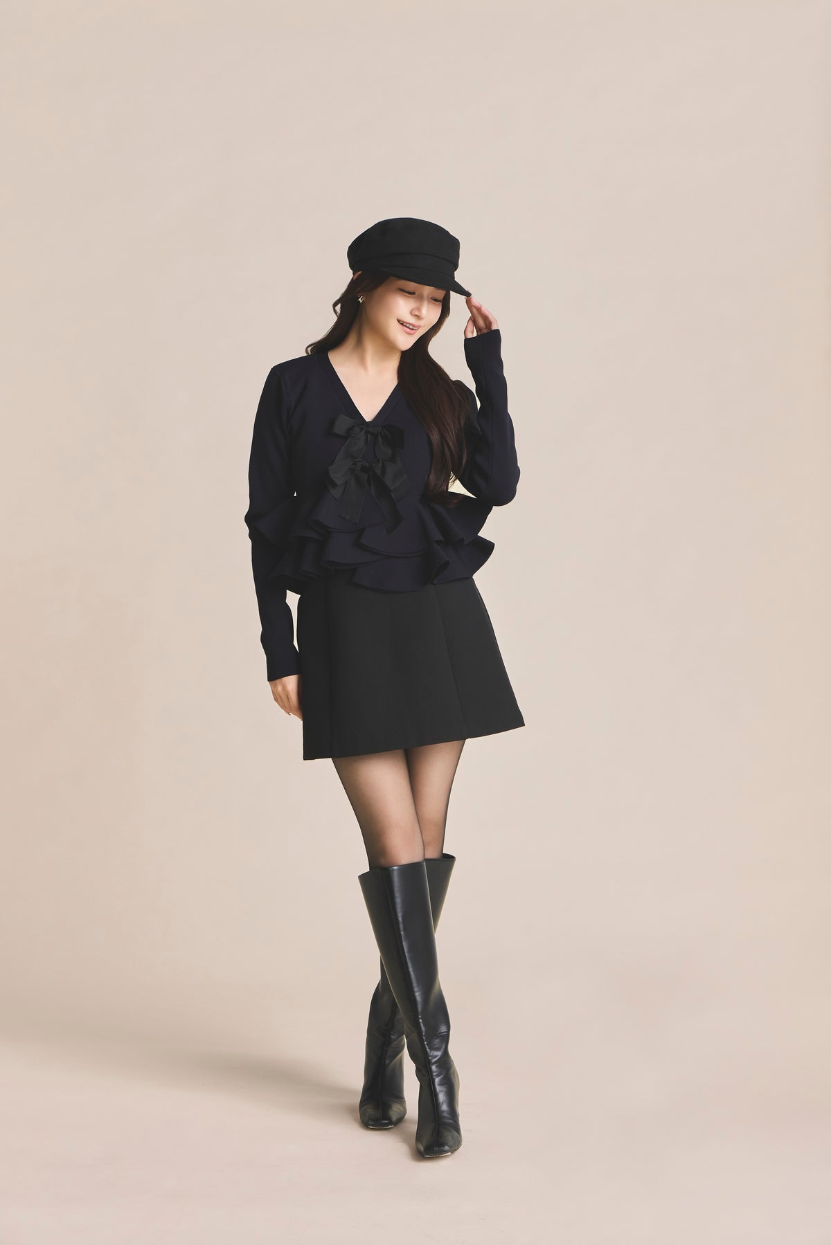 モデル身長：167cm 【トップス】カラー：navy 【アクセサリー】カラー：black