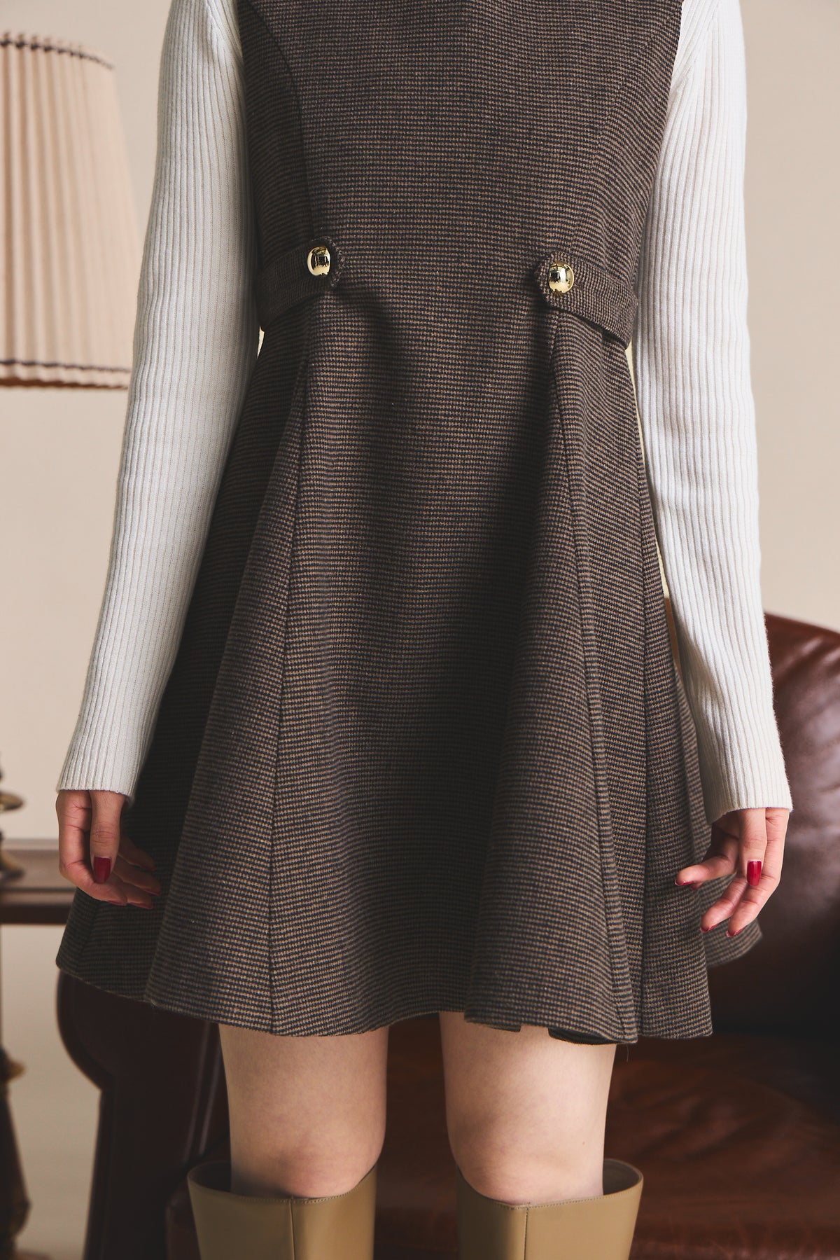 カラー：brown