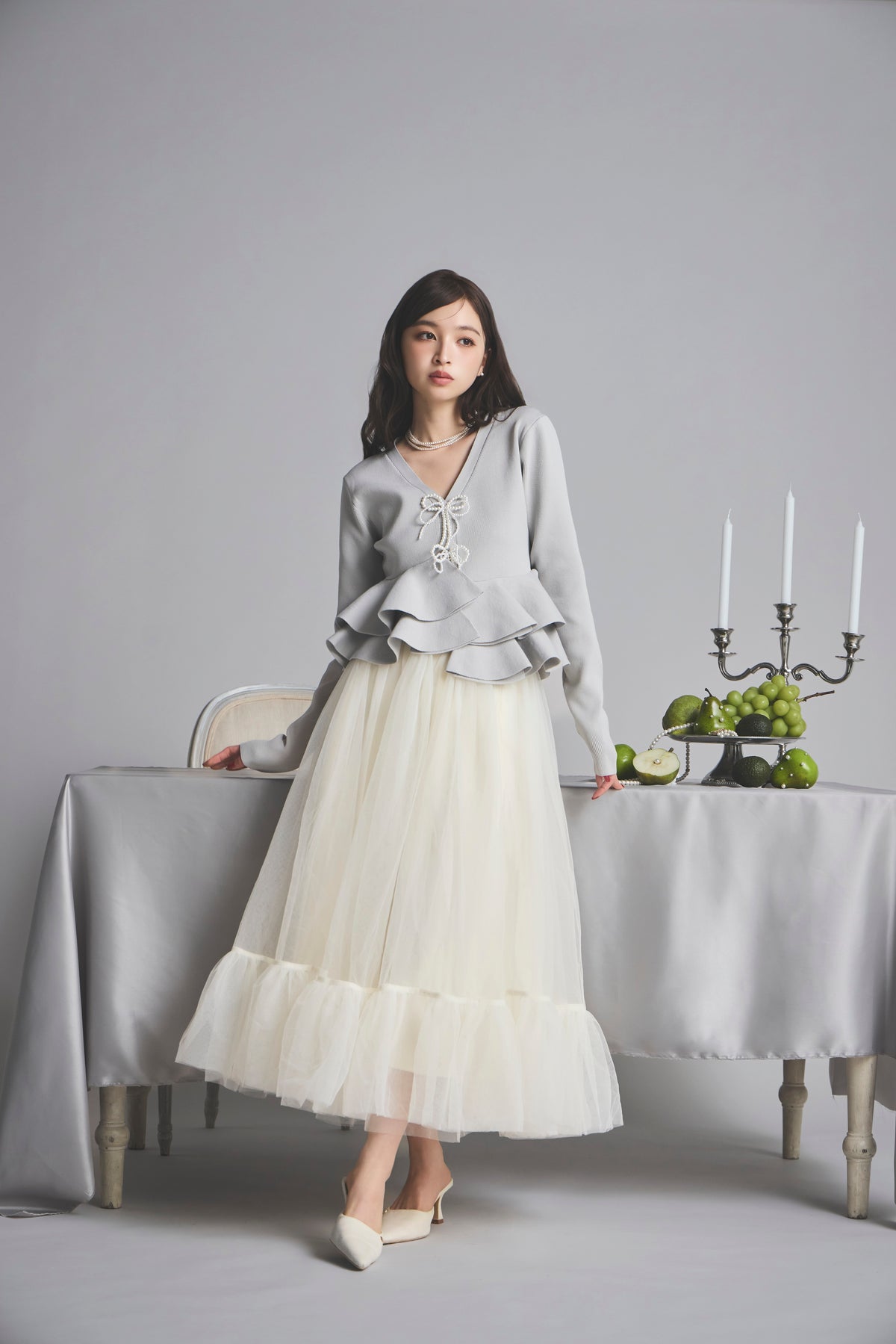 モデル身長：161cm 【トップス】カラー：grey 【ボトムス】カラー：off white サイズ：SS