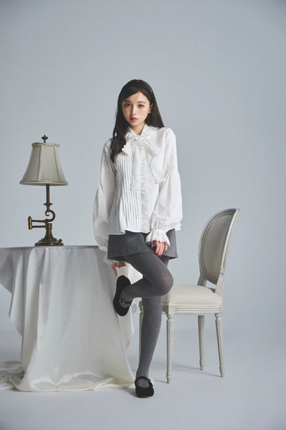 モデル身長：161cm 【トップス】カラー：off white 【ボトムス】カラー：grey サイズ：SS
