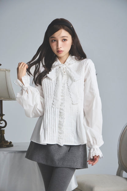 モデル身長：161cm 【トップス】カラー：off white 【ボトムス】カラー：grey サイズ：SS