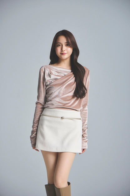 モデル身長：167cm 【トップス】カラー：pink beige 【ボトムス】カラー：off white サイズ：SS