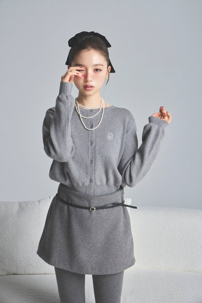 モデル身長：161cm 【トップス】カラー：grey 【ボトムス】カラー：grey サイズ：SS