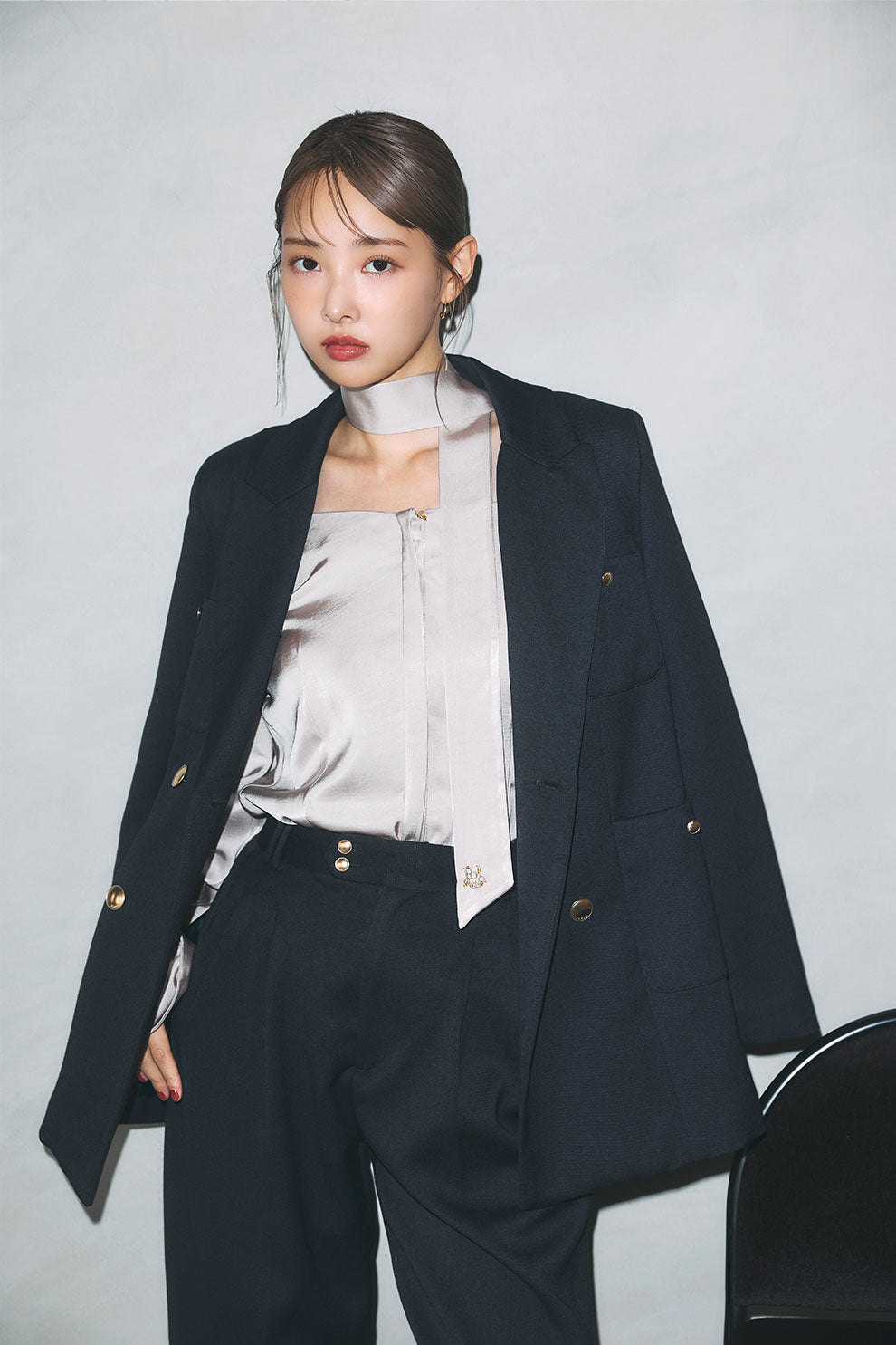 モデル身長：172cm サイズ：FREE カラー：navy