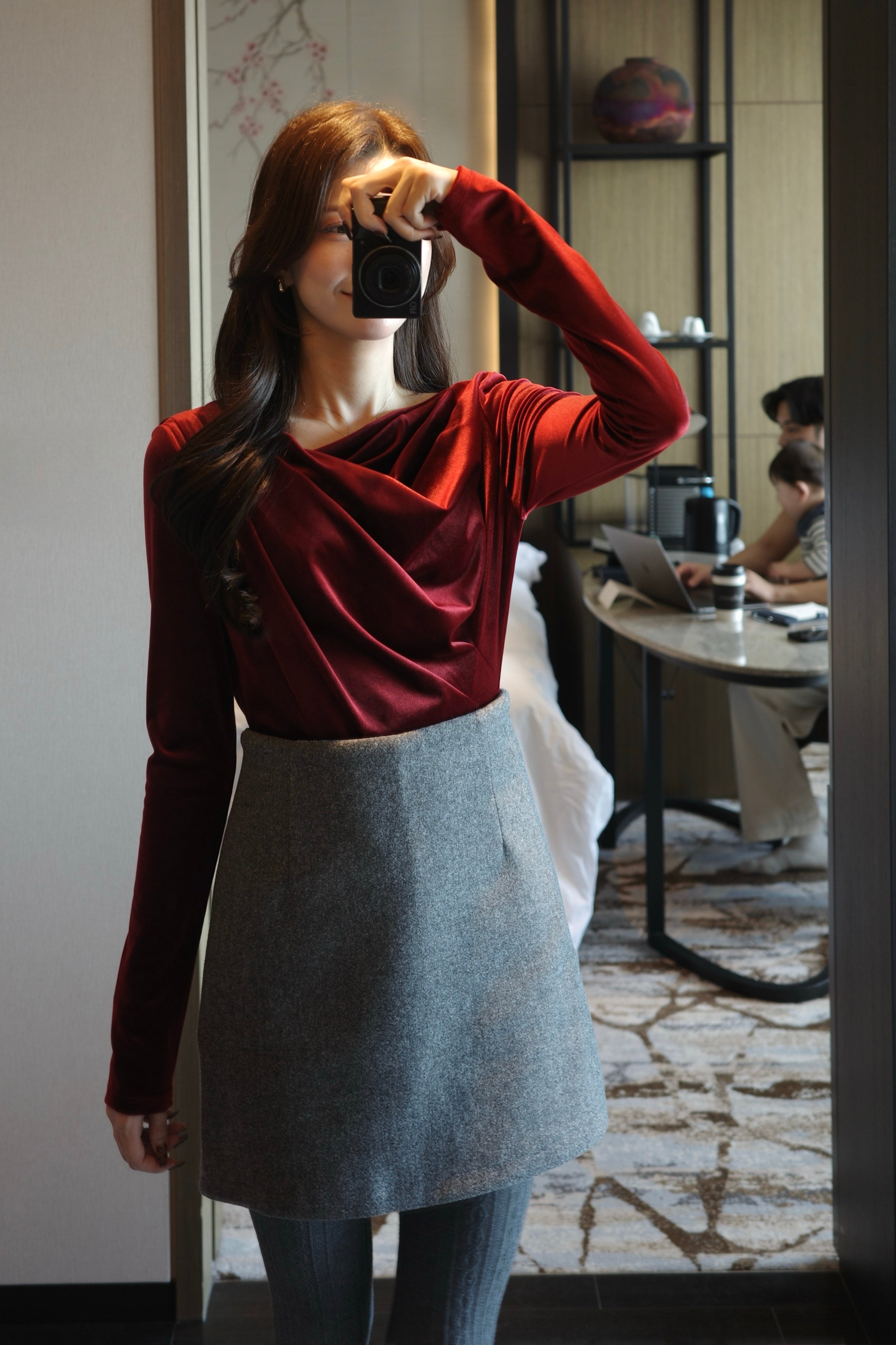 【新品未使用】Polaura グロッシーベロアドレープトップス グロッシーベロアドレープトップス – poláura OFFICIAL ONLINE STORE