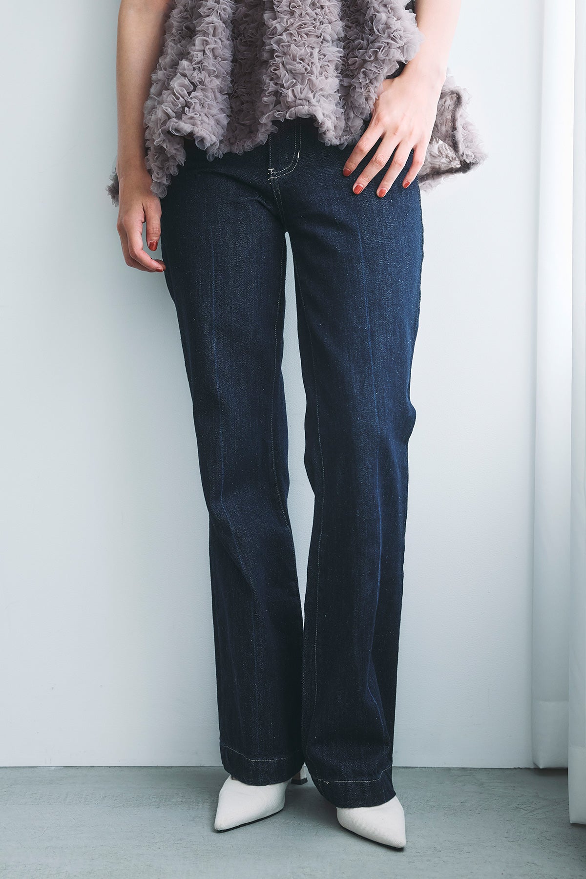 センターラインセミフレアデニム – poláura OFFICIAL ONLINE STORE