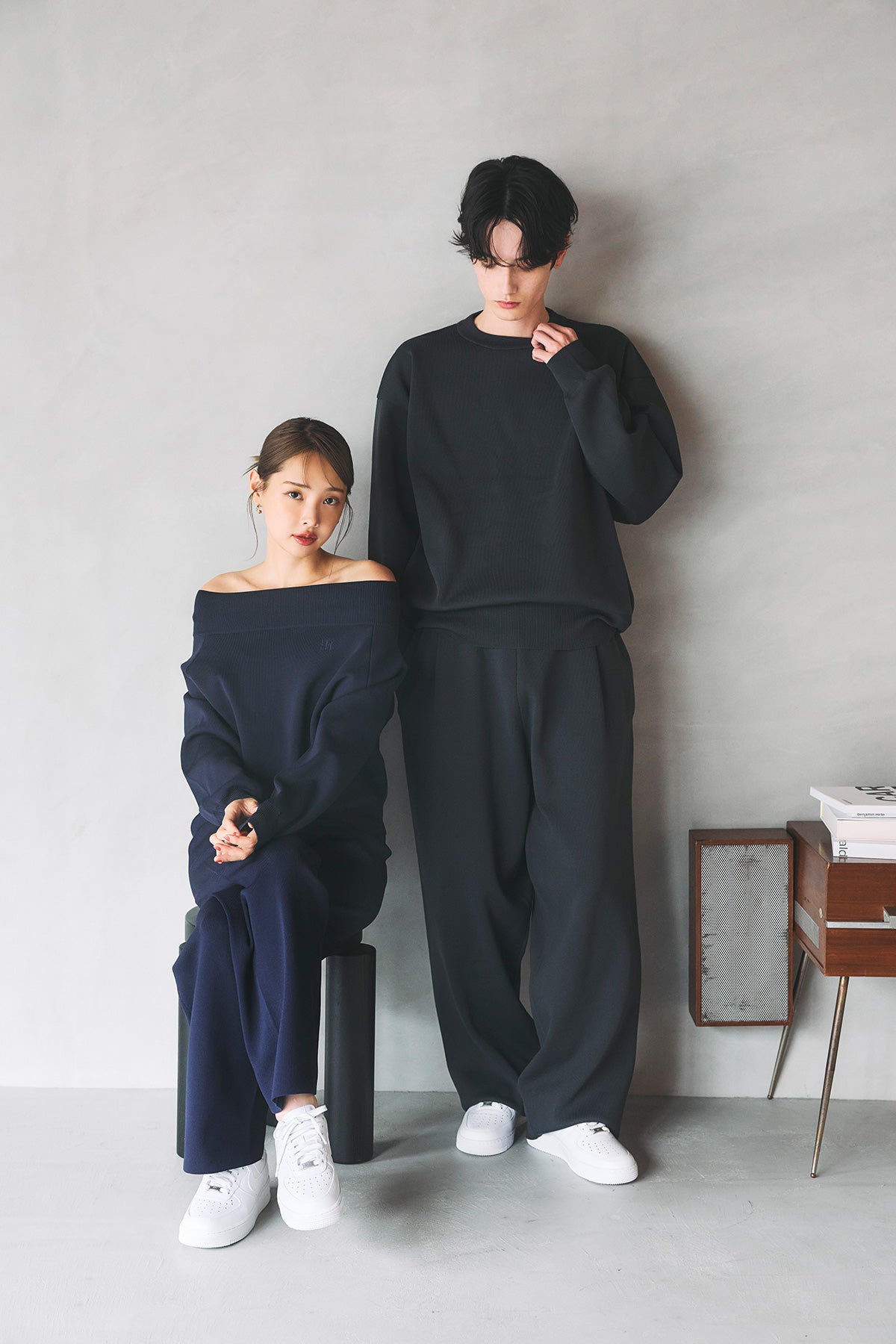 レディースモデル身長：172cm サイズ：M カラー：navy
メンズモデル身長：180cm サイズ：L カラー：charcoal