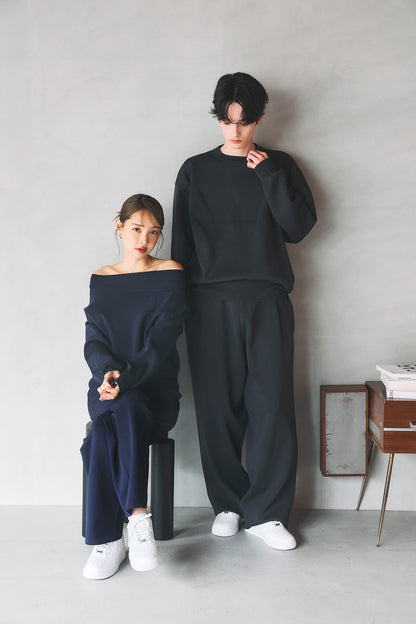 レディースモデル身長：172cm サイズ：M カラー：navy
メンズモデル身長：180cm サイズ：L カラー：charcoal