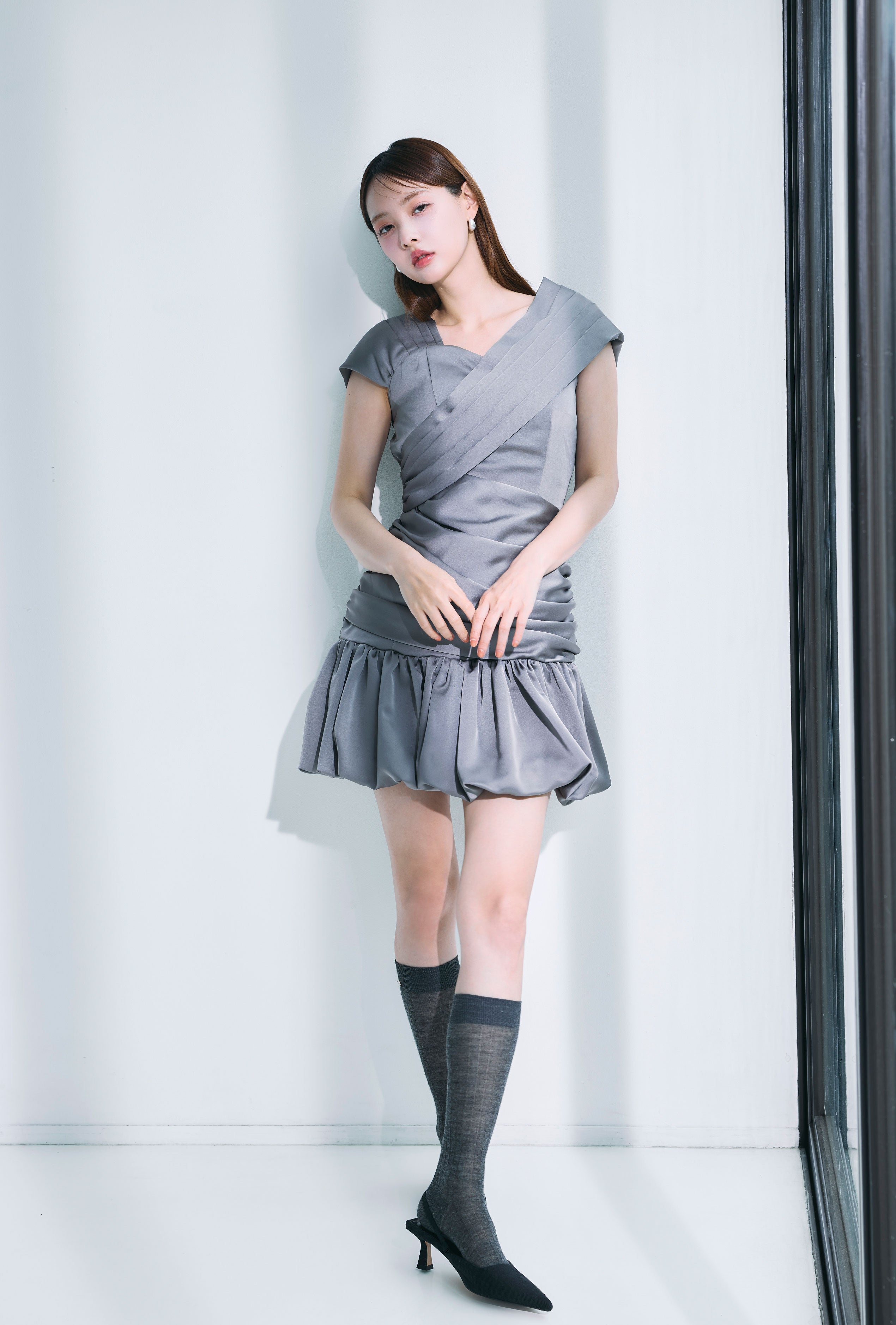 ホイップバルーンサテンドレス – poláura OFFICIAL ONLINE STORE