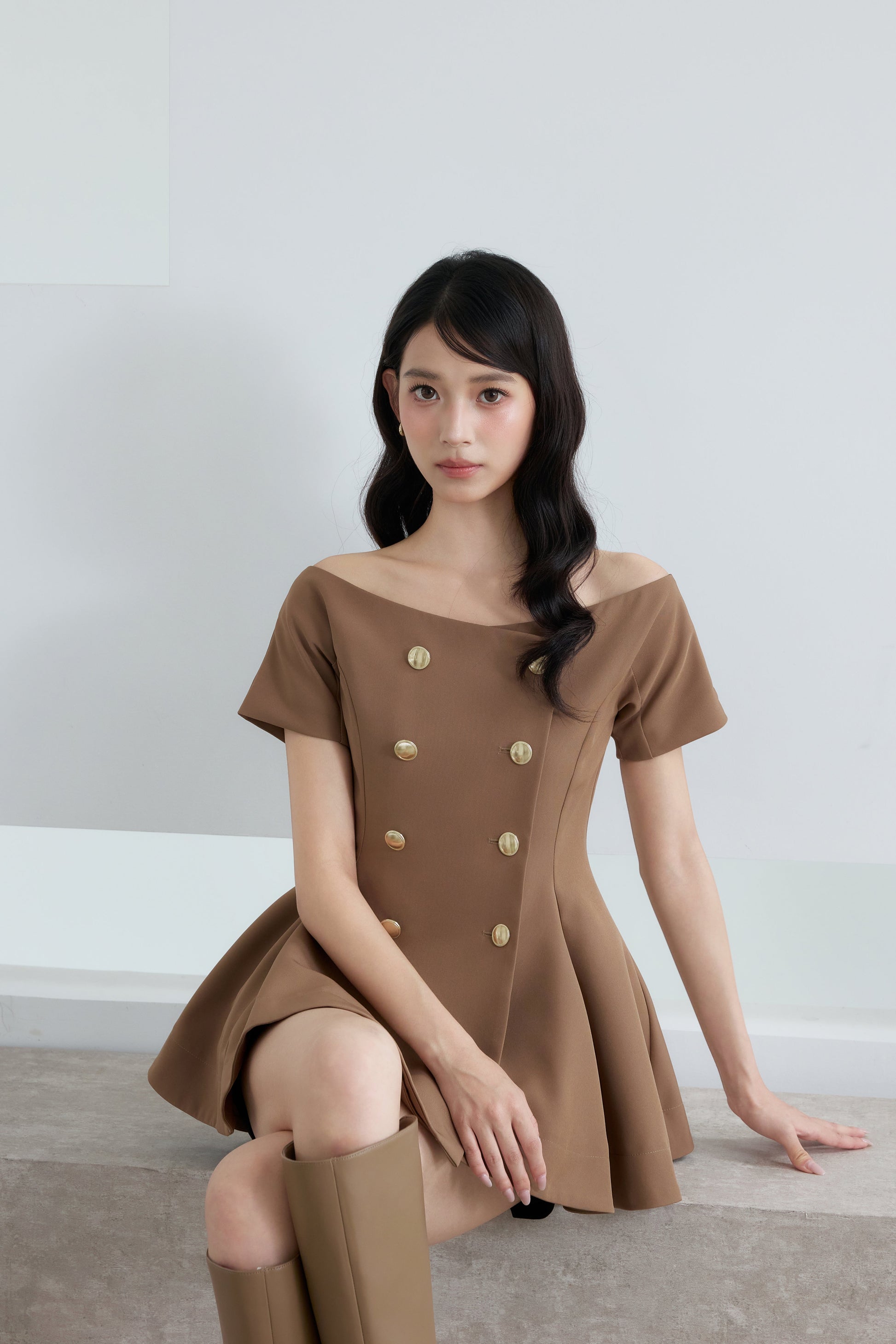 着用モデル：170cm カラー：camel