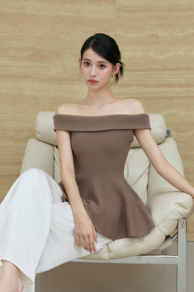 着用モデル：170cm 【トップス】カラー：camel【ボトムス】カラー：off white サイズ：SM