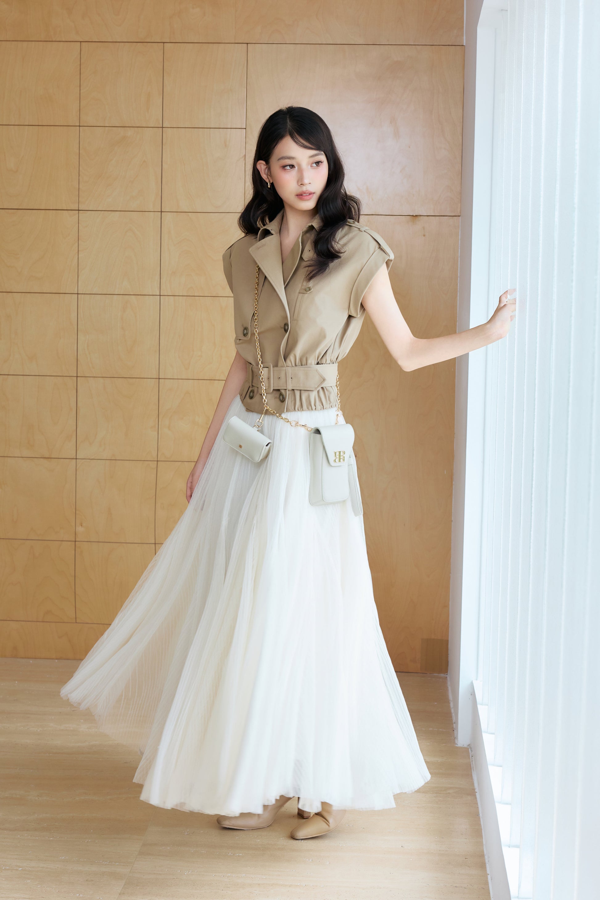 着用モデル：170cm 【トップス】カラー：beige 【ボトムス】カラー：off white サイズ：SM