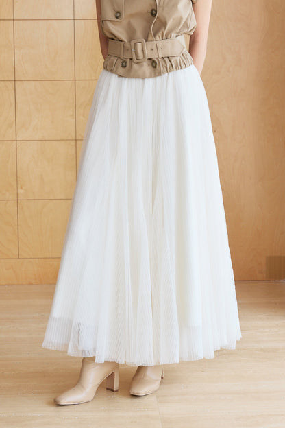 着用モデル：170cm 【トップス】カラー：beige 【ボトムス】カラー：off white サイズ：SM
