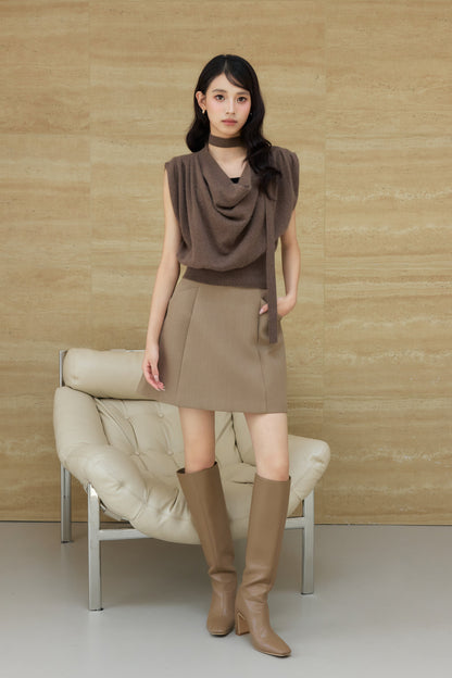 着用モデル：170cm 【トップス】カラー：brown 【ボトムス】カラー：beige サイズ：SM