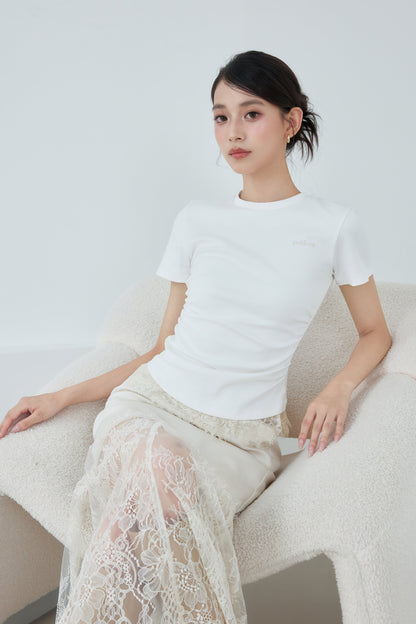 着用モデル：170cm 【ボトムス】カラー：ivory サイズ：SM