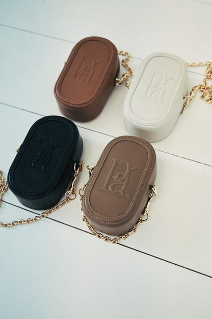 左上：camel 右上：ivory  左下：black 右下：mocha
