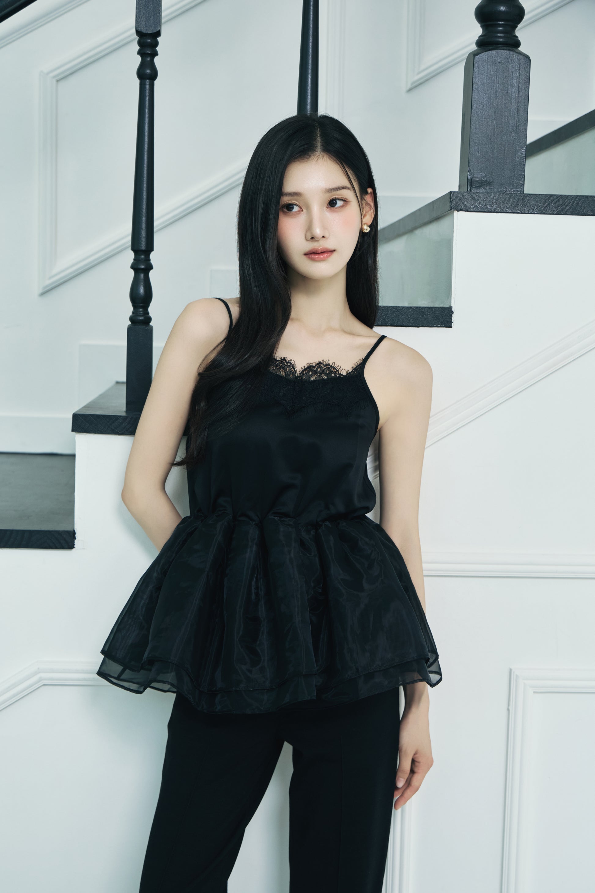 モデル身長：166cm 【トップス】カラー：black × black