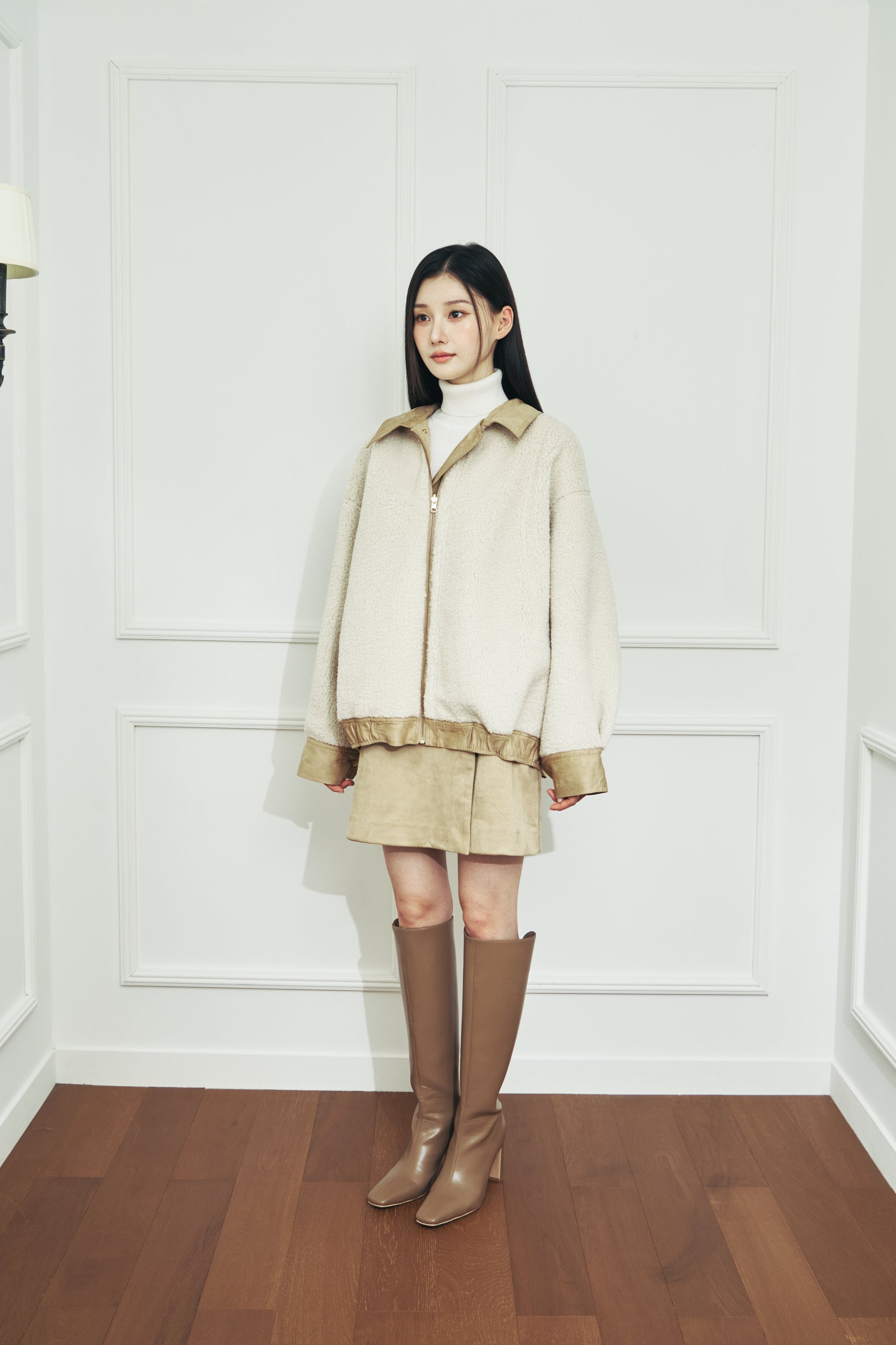 モデル身長：166cm 【アウター】カラー：beige 【トップス】カラー：off white 【ボトムス】カラー：beige サイズ：MM