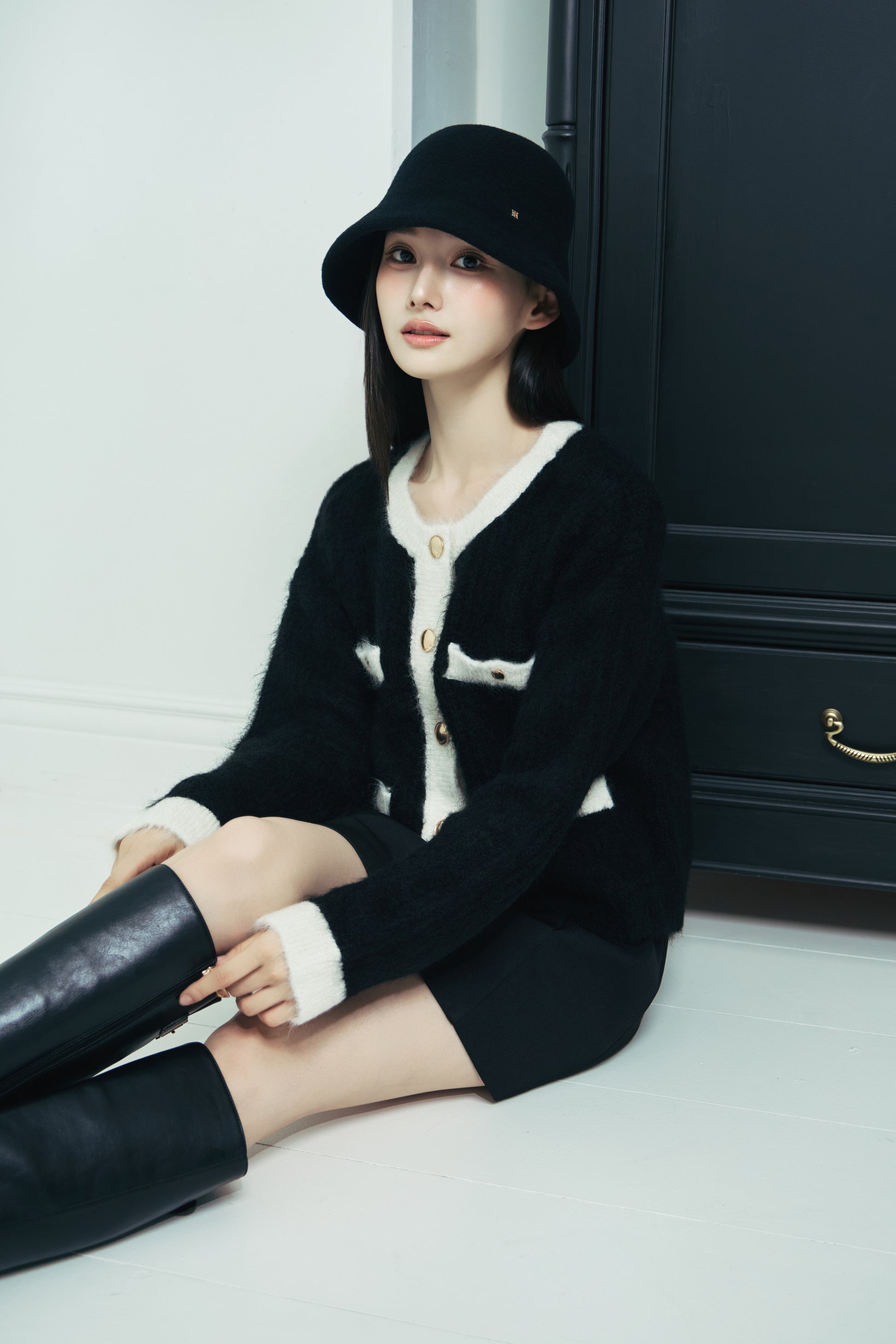 モデル身長：166cm 【トップス】カラー：black base× off white
