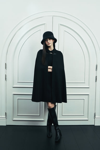 モデル身長：166cm カラー：black