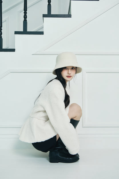モデル身長：166cm 【アウター】カラー：off white