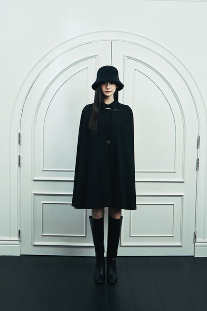 モデル身長：166cm カラー：black