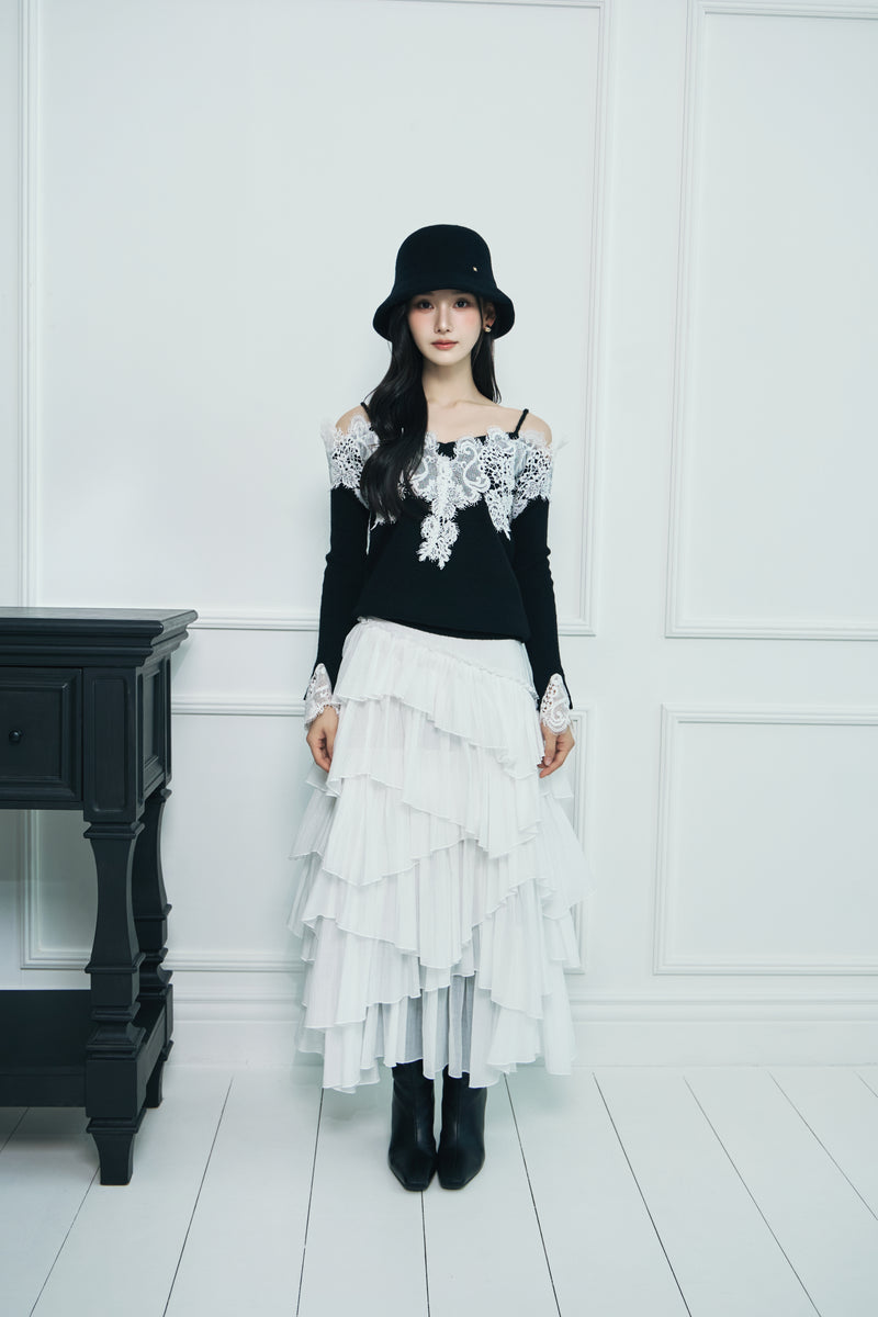 モデル身長：166cm 【トップス】カラー：black 【ボトムス】カラー：off white サイズ：SM